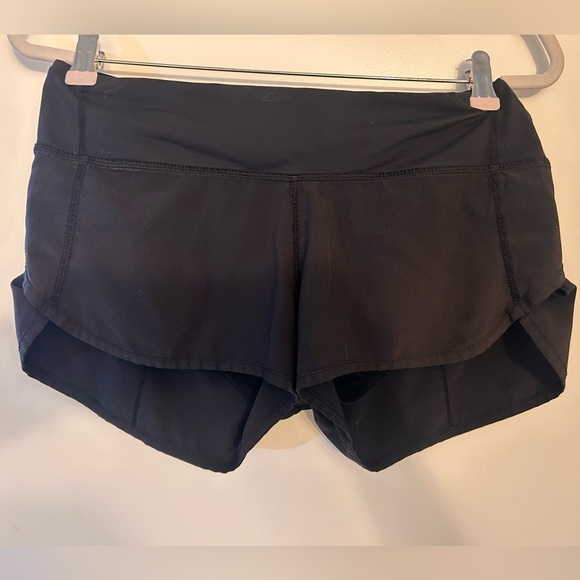 Lululemon Speed Up Low-Rise Lined Short 2.5" - Picture 3 of 3